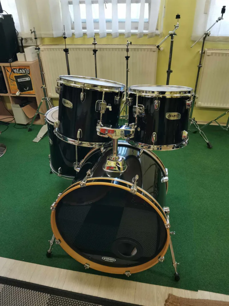 Mapex V series Trommelset