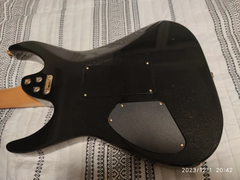   Elektromos gitár