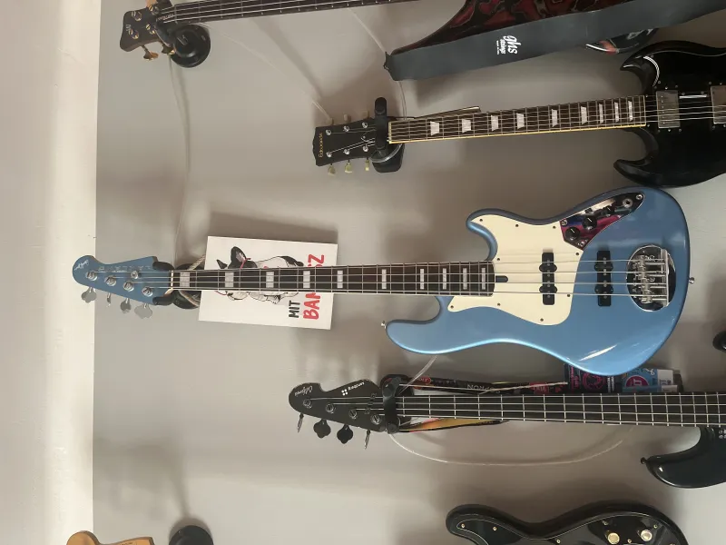 Lakland DJ4-Darryl Jones Sign. MIK Basszusgitár