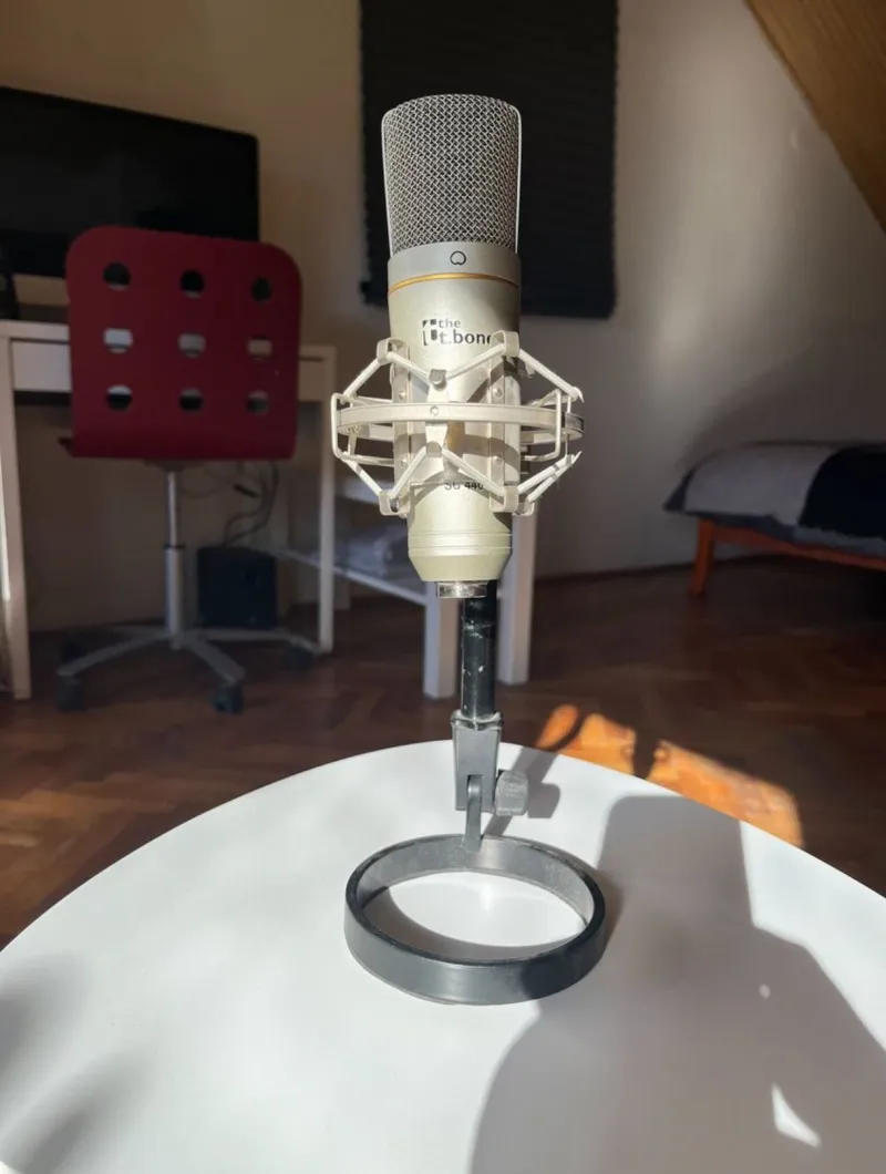  SC440 Studio microphone