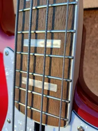 Lakland Skyline 44-60 Custom 4 Candy Apple Red Basgitara [May 21, 2025, 6:56 pm]