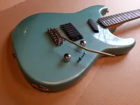 Hondo Vintage 80S Guitarra eléctrica [January 21, 2024, 5:03 pm]