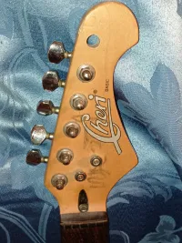 Cheri Stratocaster Guitarra eléctrica [January 25, 2024, 3:53 am]