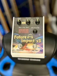 Panda Audio Future Impact V3 Pedal de bajo [February 17, 2024, 11:10 pm]