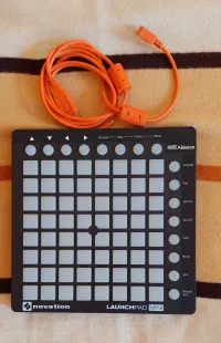 NOVATION  MIDI ovládač [March 30, 2024, 12:16 pm]