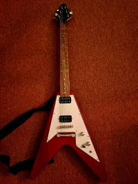 Vision Flying V Electric guitar [March 26, 2024, 8:34 am]