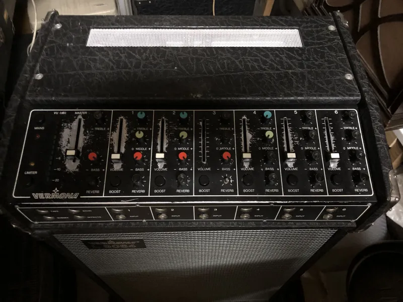  1060 Mixer amplifier