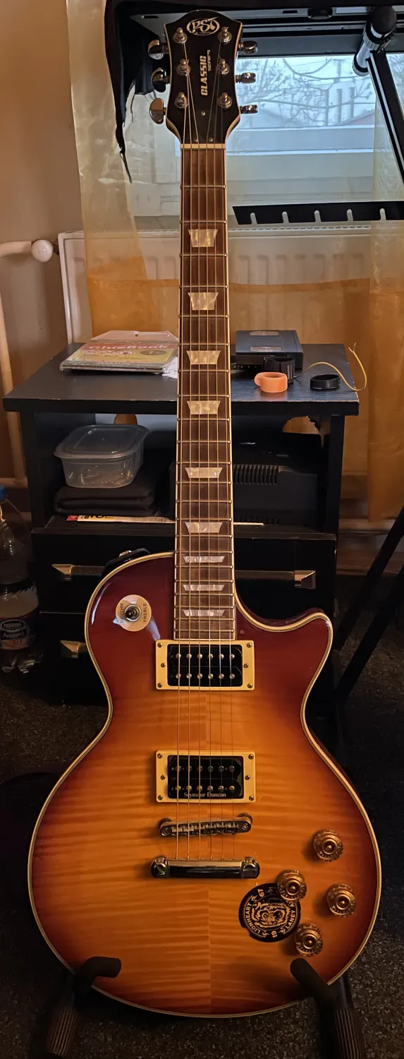 Powerstate Les Paul Classic tuningolva Electric guitar