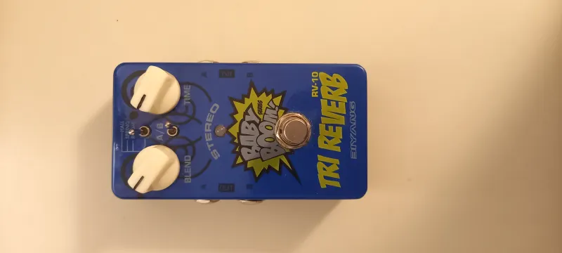 Biyang Tri Reverb Reverb pedál