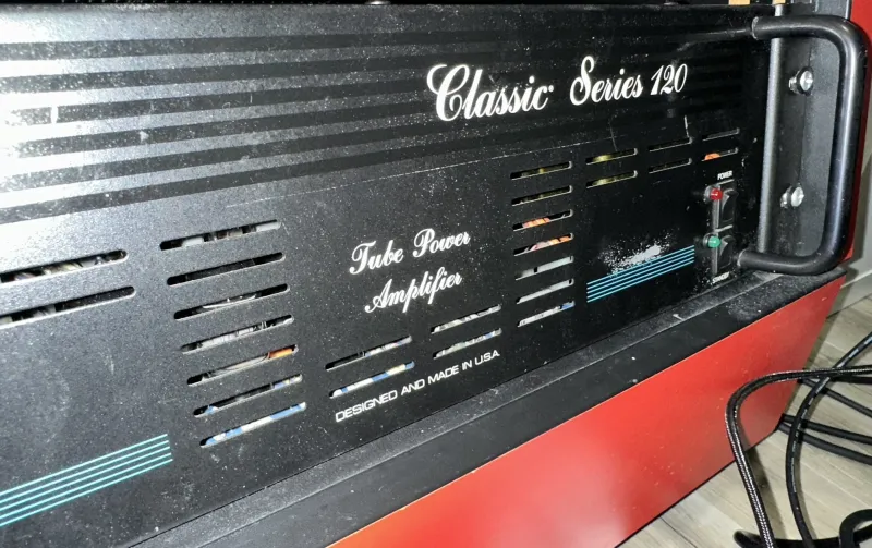 Peavey Classic Series 120 Power amplifier