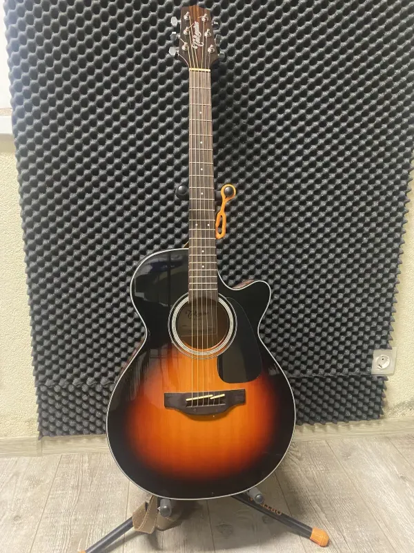 Takamine GF30CE Elektroakustická gitara