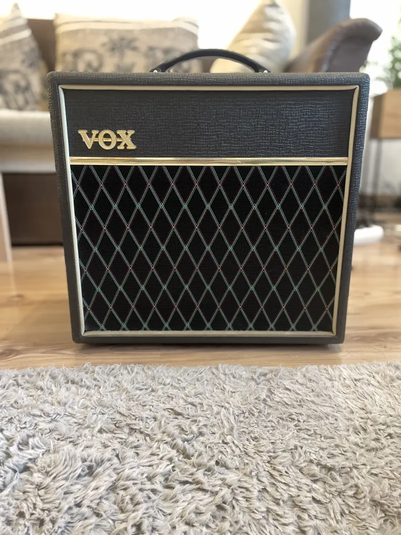 Vox Pathfinder 15R Gitárkombó