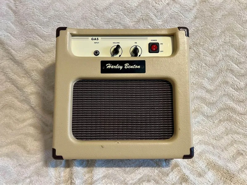 Harley Benton GA5 - Full csöves gitárkombó Guitar combo amp