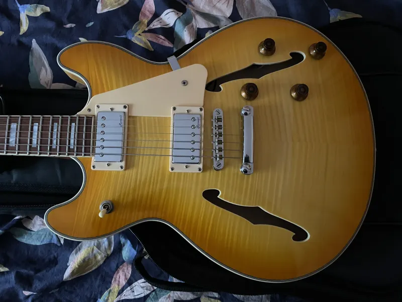 Harley-Benton HB - 35 plus Lemon drop Electric guitar