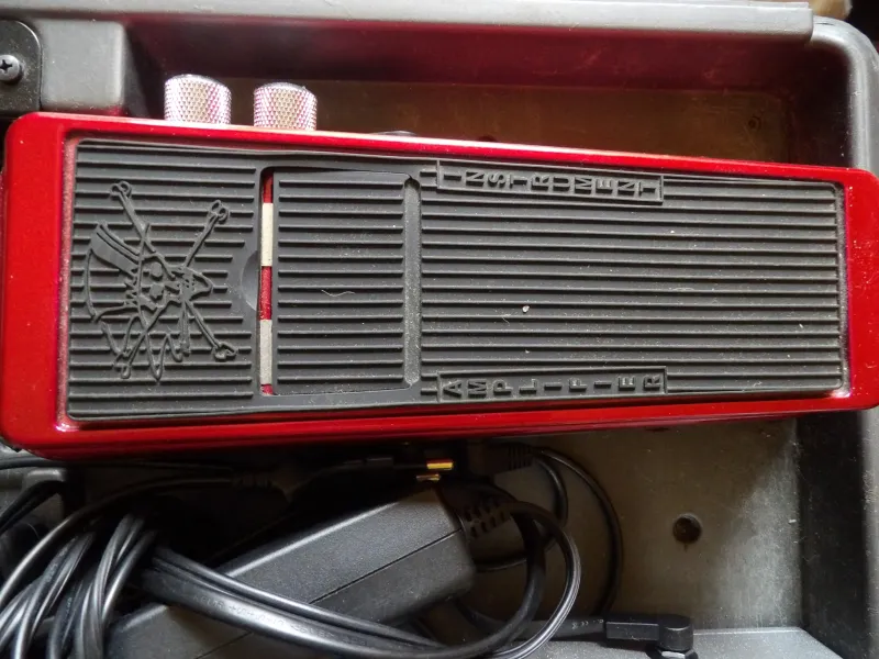 Dunlop SW95 Slash Signature Cry Baby Wah pedál