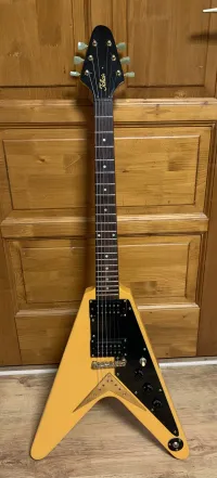 Tokai Flying V Elektromos gitár [2024.04.01. 21:08]