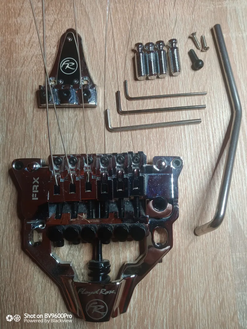 Floyd-Rose FRX Tremolo