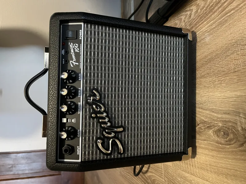 Fender Frontman 10g Gitarrecombo