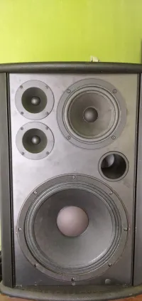 Mach M 125 i Altavoz [May 3, 2024, 11:03 am]