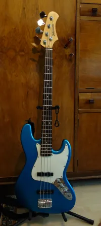 Johnson Jazz bass Bass guitar [May 27, 2024, 1:03 pm]