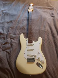 SX Stratocaster Vintage Series SX Stratocaster Vintage Series