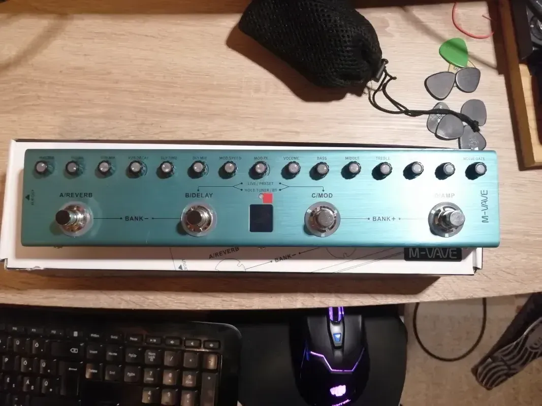 - M-Vave Tank-G Multi-effect