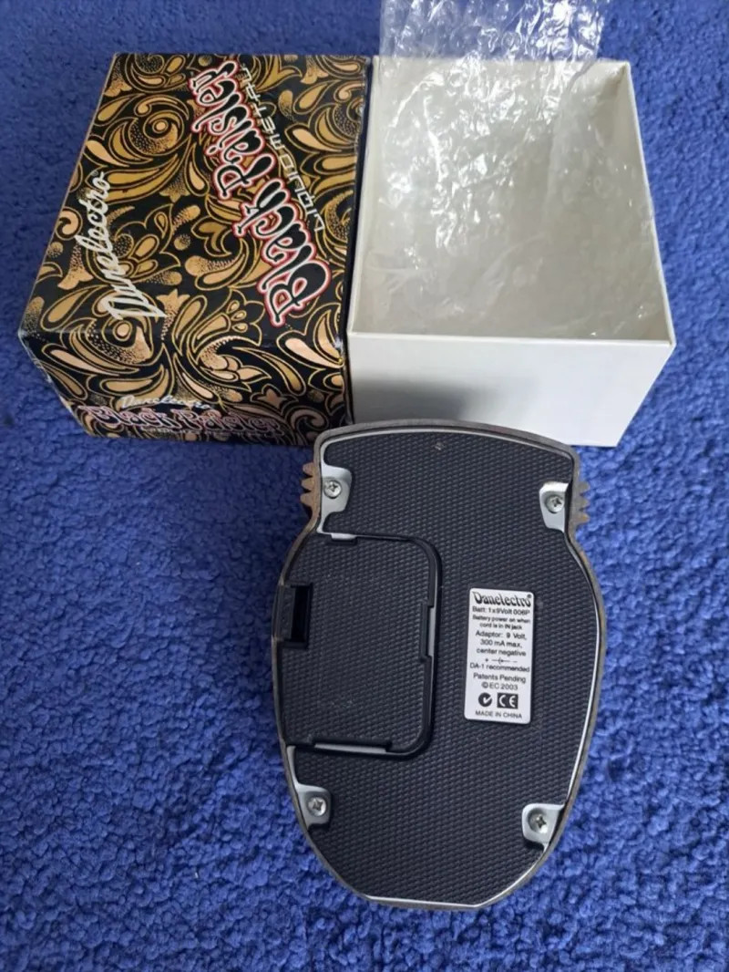 Danelectro LM 1 Black Paisley Torzito elado GS Fanatic