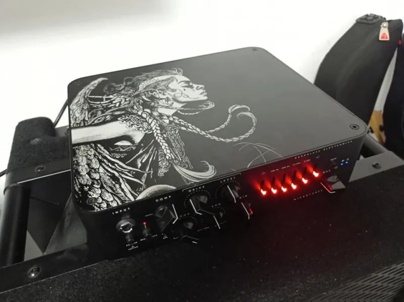 Darkglass Microtubes 900 V2 Bass guitar amplifier