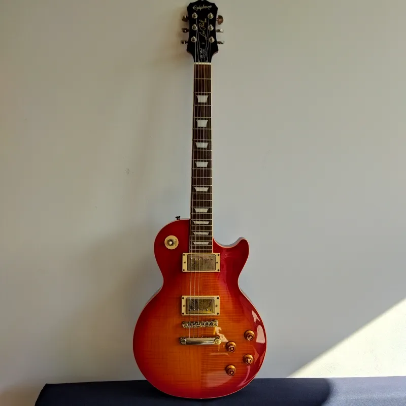 Epiphone Les Paul Standard - 2009 Keménytokkal - Electric guitar