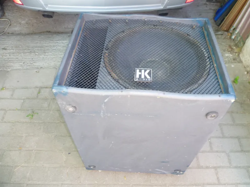 HK Lukas Subwoofer activo