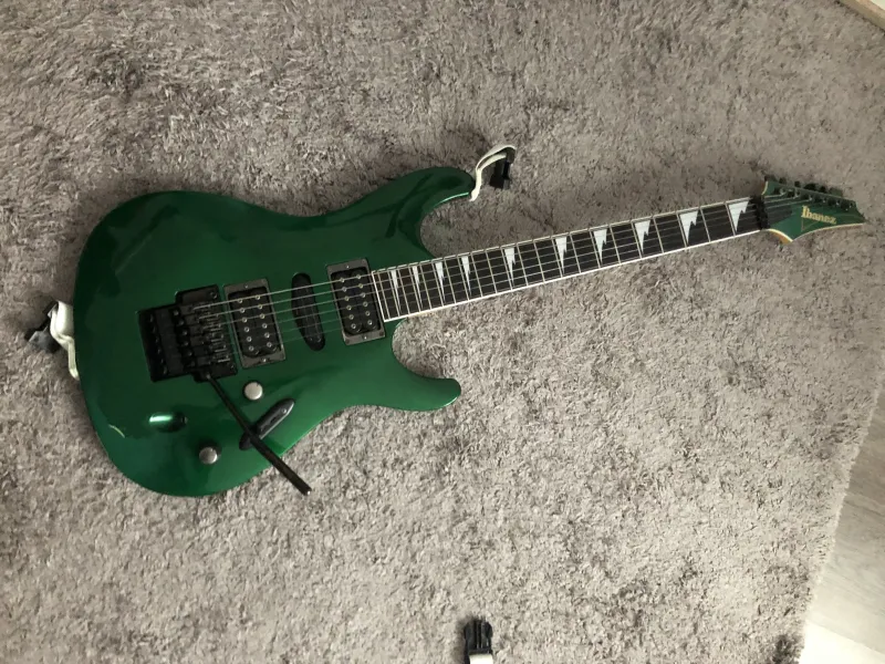Ibanez FGM 300 Electric guitar