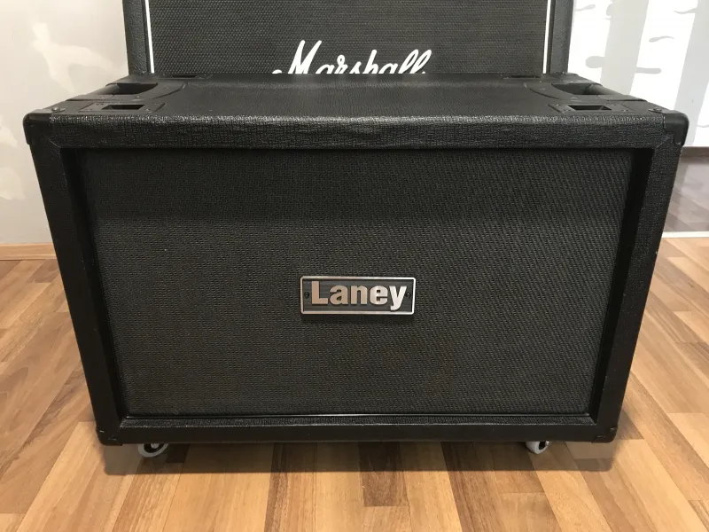 Laney IRT212 Caja de guitarra