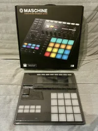 Native Instruments Maschine MK3 + decksaver + Komplete 14 Select MIDI kontroller [2024.05.20. 13:20]
