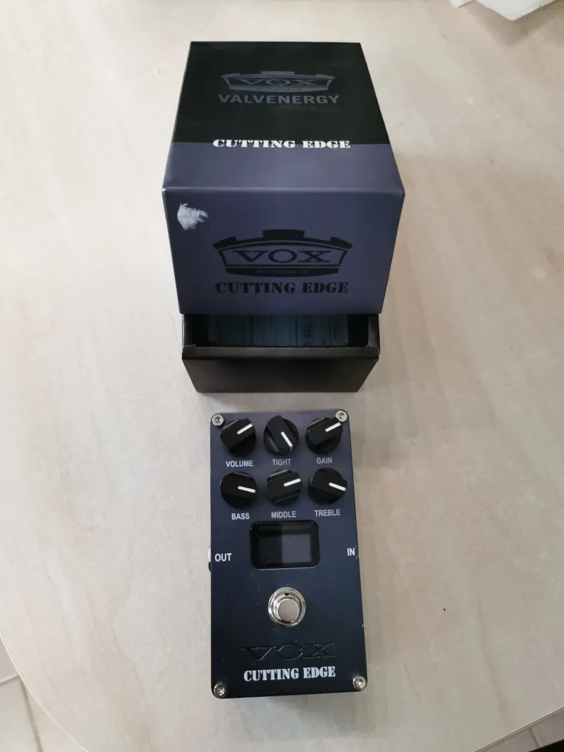 -  Pedal