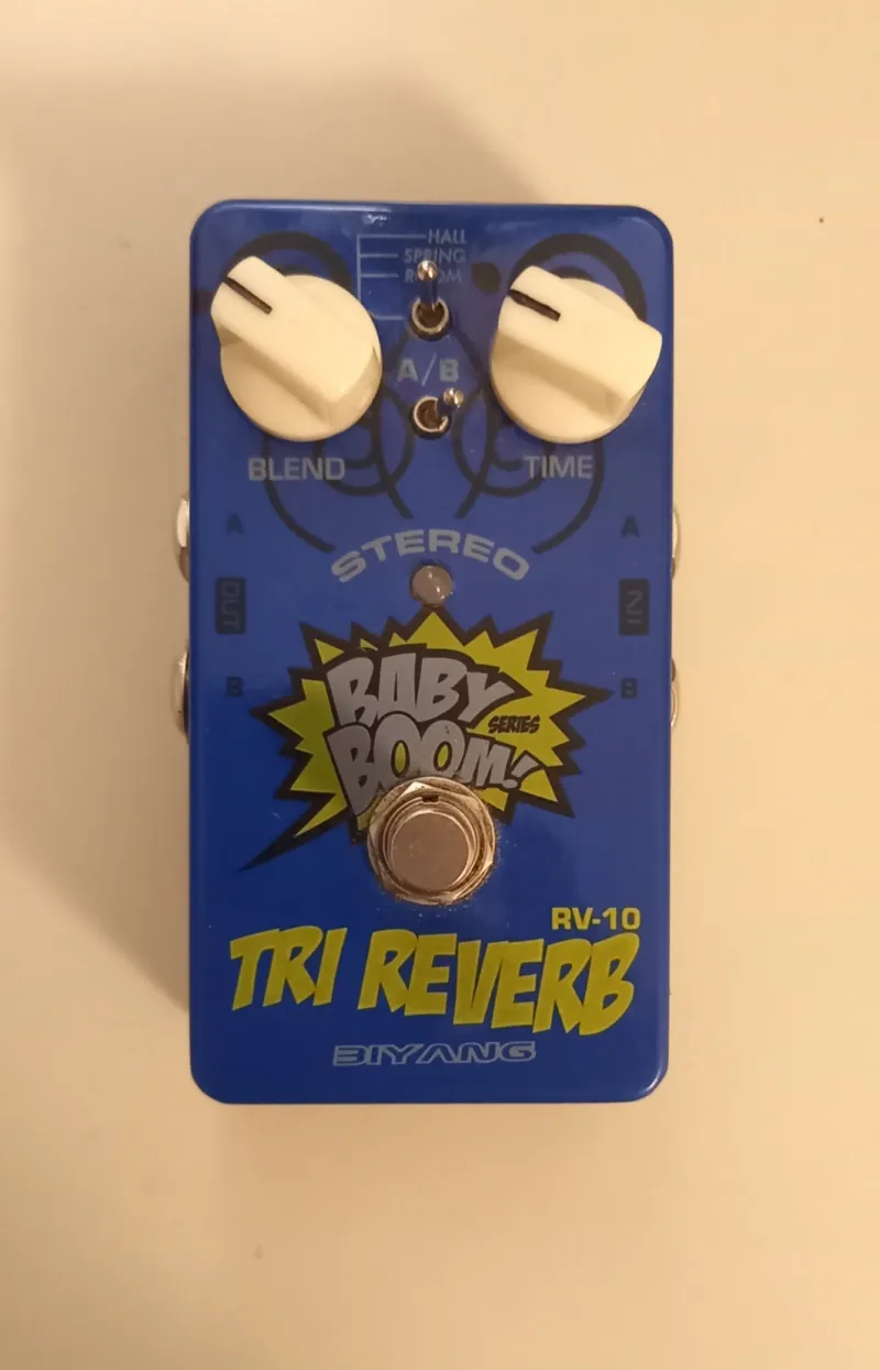 Biyang Tri Reverb Reverb pedál