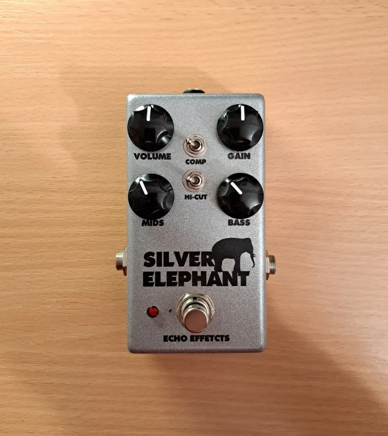 Echo Effects Silver Elephant Pedál