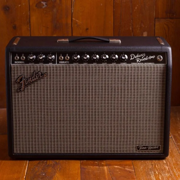 Fender Tone Master Deluxe Guitar combo amp