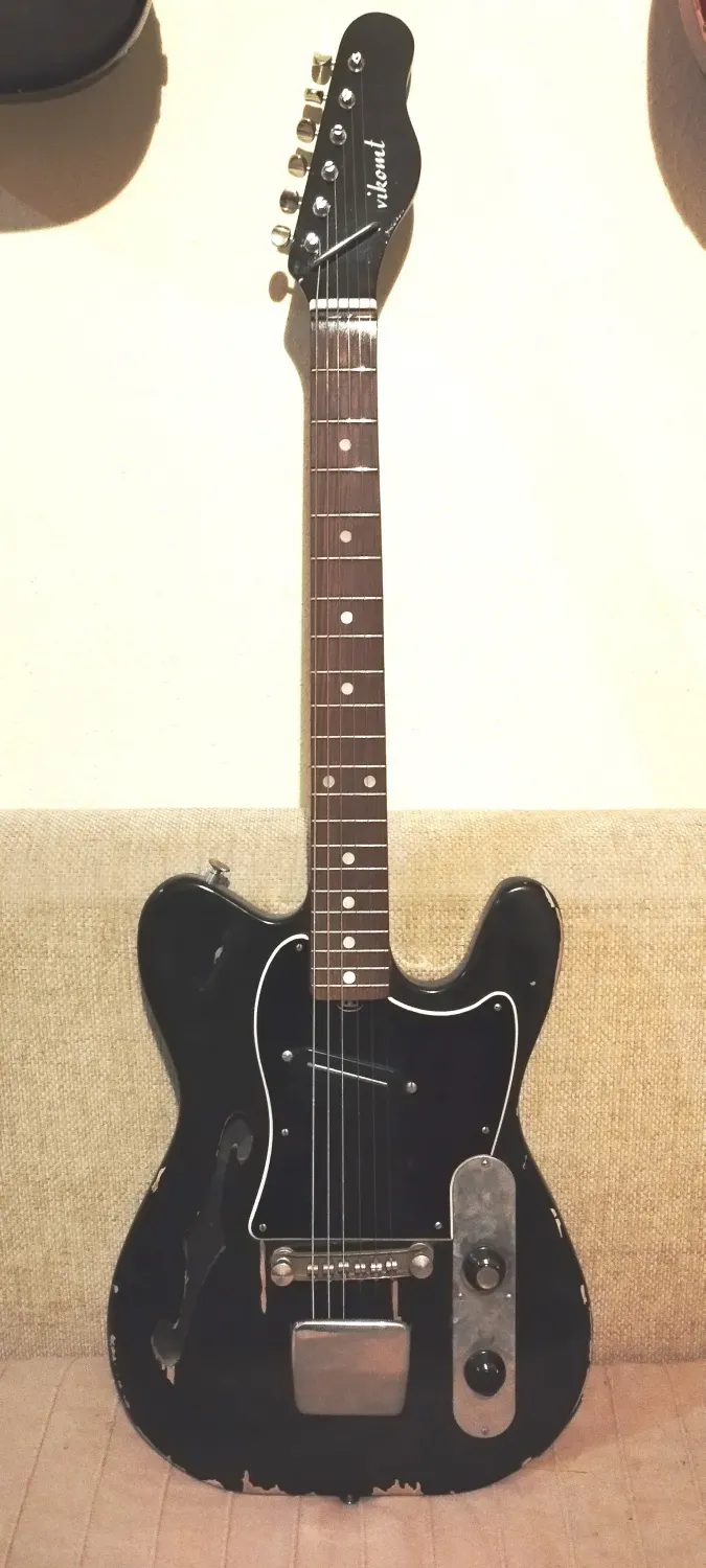 Jolana Vikomt Guitarra eléctrica