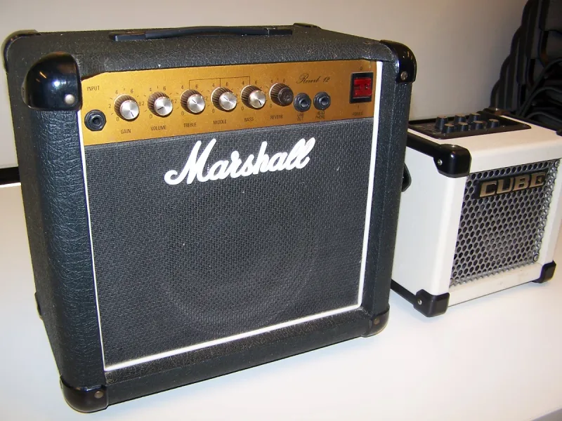 Marshall 5205 Reverb 12 Guitar combo amp