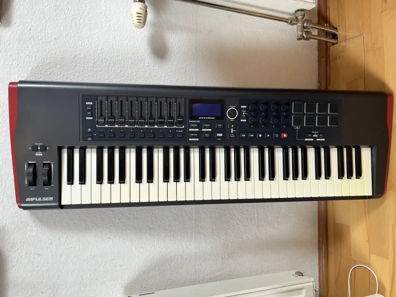 NOVATION Impulse 61 Teclado MIDI