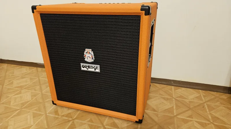 Orange Crush Bass 100 Basszuskombó