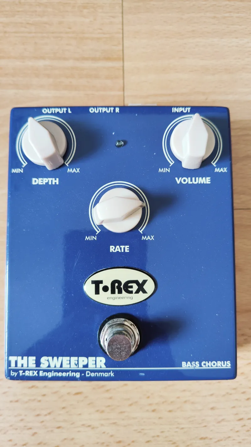 T-Rex The sweeper Pedál