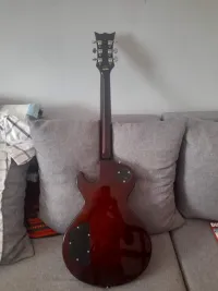 DBZ Bolero E-Gitarre [May 27, 2024, 2:16 pm]