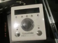 Eventide H9 MAX Harmonizer gyári tápjával Multiefectos [June 18, 2024, 2:01 pm]
