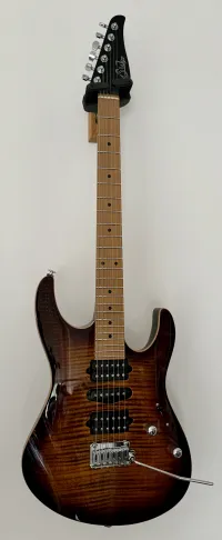 Suhr Modern Plus Bengal Burst HSH Electric guitar [July 6, 2024, 8:24 am]