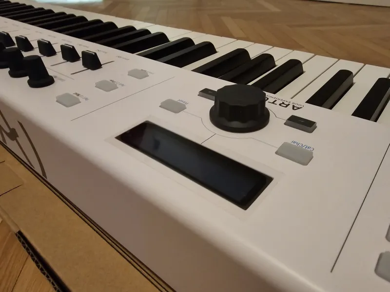 Arturia KeyLab Essential 88 Teclado MIDI