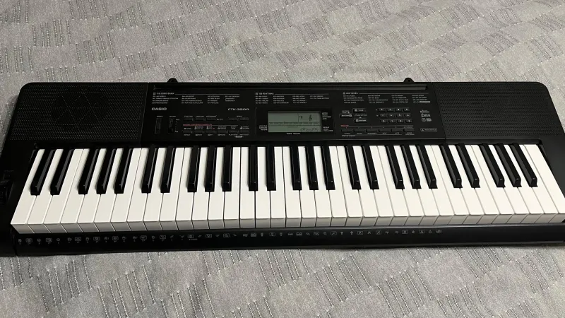 Casio CTK-3200 Syntetizátor