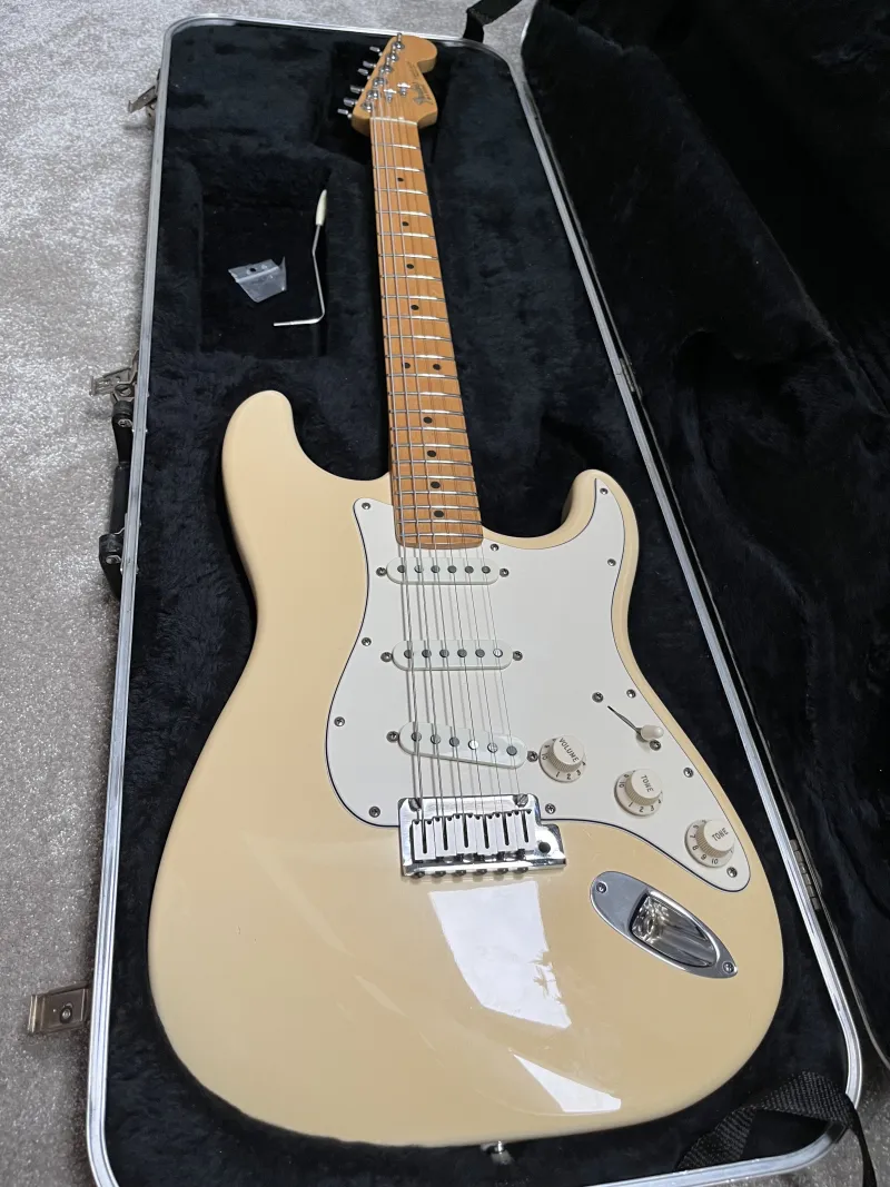 Fender American Standard Stratocaster Elektromos gitár