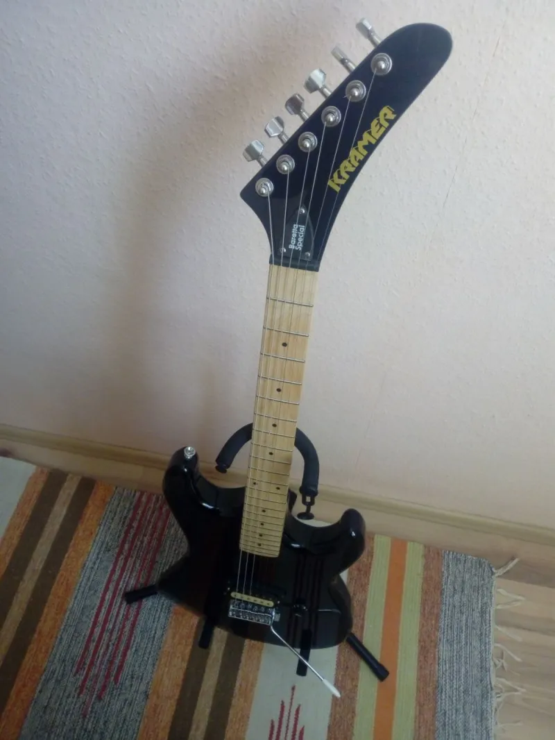 Kramer Baretta Special Ebony Guitarra solista