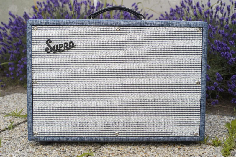 Supro 1648RT Saturn Reverb Combo de guitarra